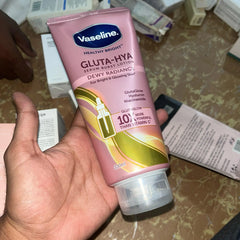 Original Vaseline Gluta-Hya Serum Burst Lotion Dewy Radiance - 300ml Vaseline