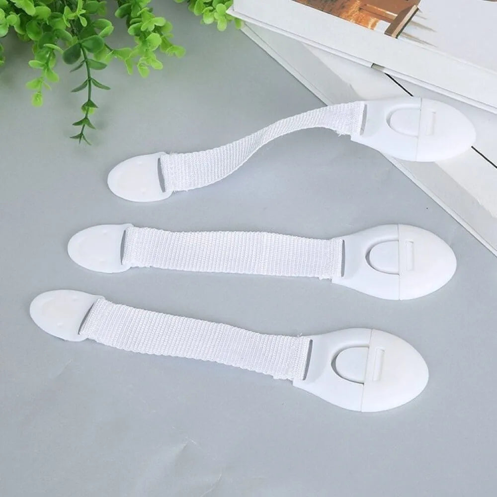 Child Safety Locks for Drawers/Cupboards Cosmia.pk