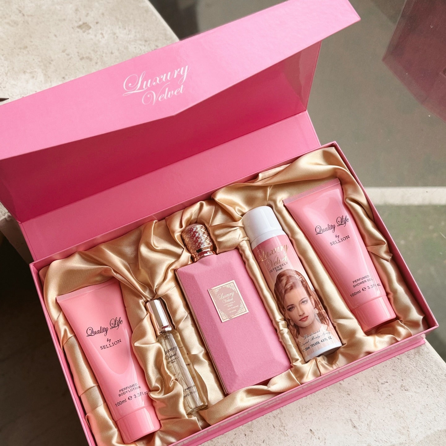 Luxury Velvet Intensely Pink Perfume Gift Set For Women Luxury Velvet