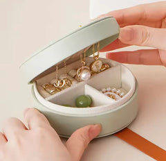 Mini Storage Jewelry Box - Everyday Jewelry Case Cosmia.pk