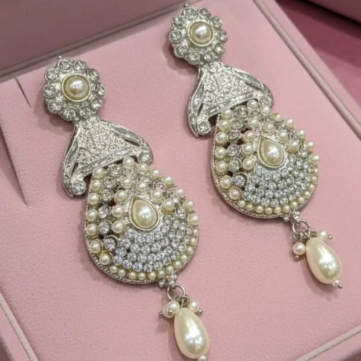 Silver Antique Earrings Cosmia