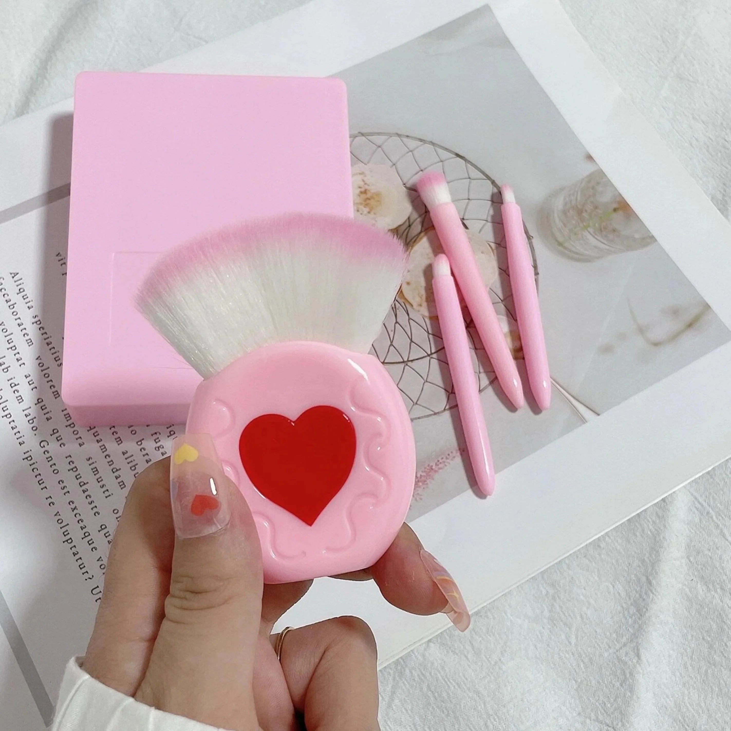 Luxury Makeup Brush Set With Storage Box Cosmia.pk