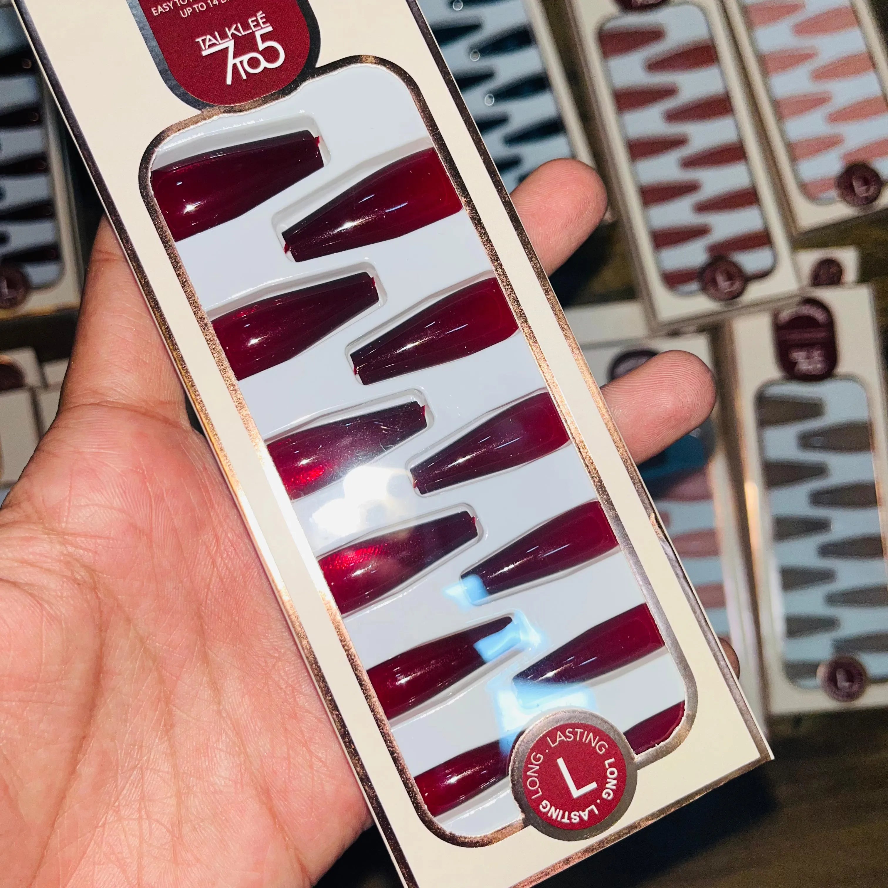 7To5 Talklee Stylish Artifical Nails With Free Stickers Talklee
