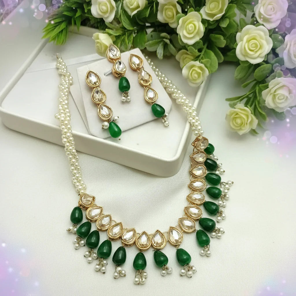 Pal Mala style Necklace set Cosmia