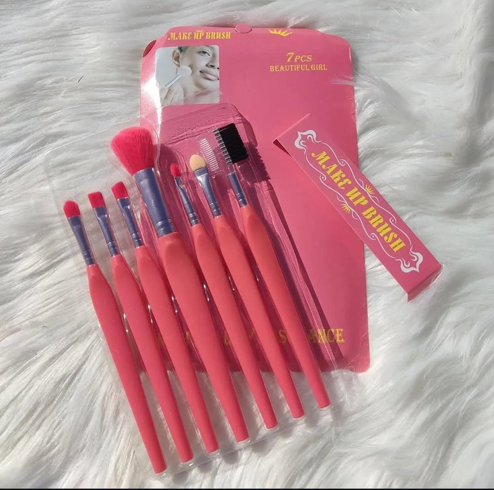 7PCS Makeup Brush With Storage Pouch Cosmia.pk