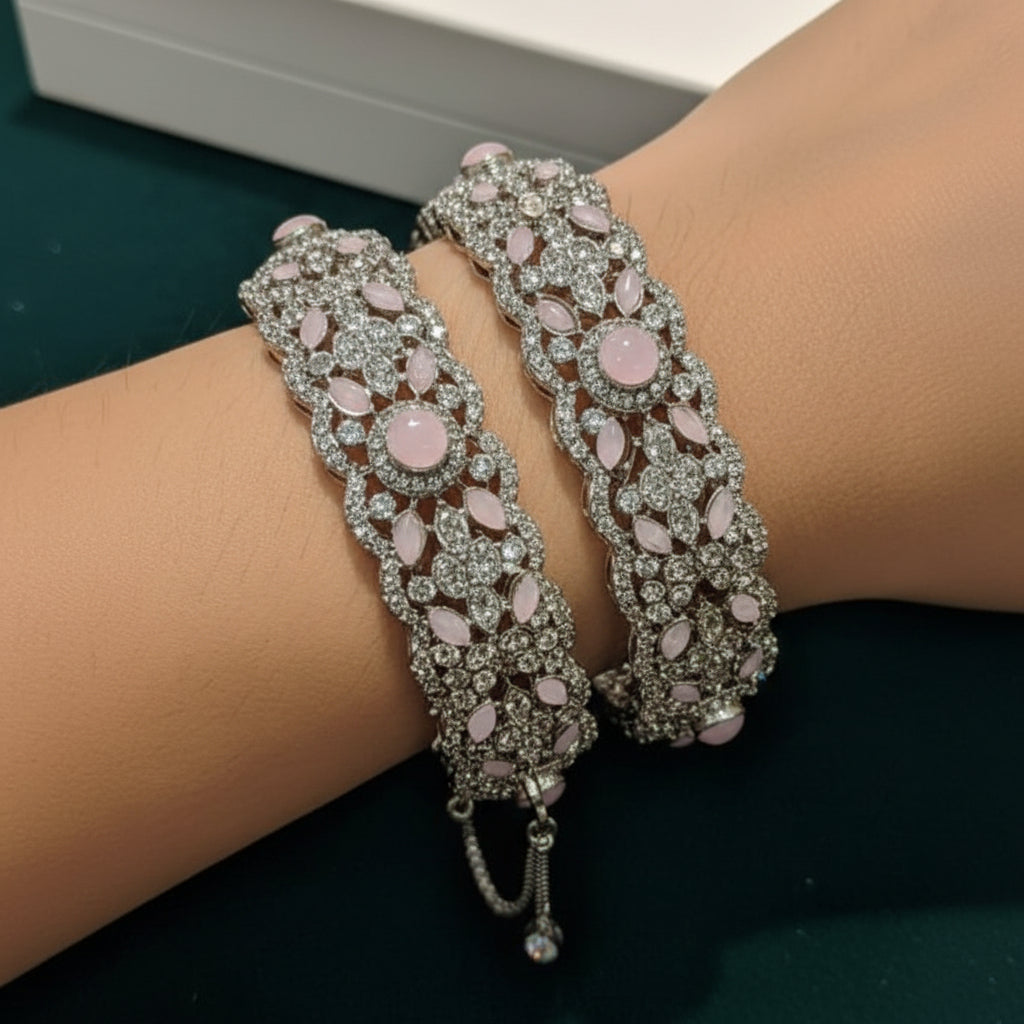 Manjos Bangles 2 Pcs Set – Elegant Traditional Style Cosmia