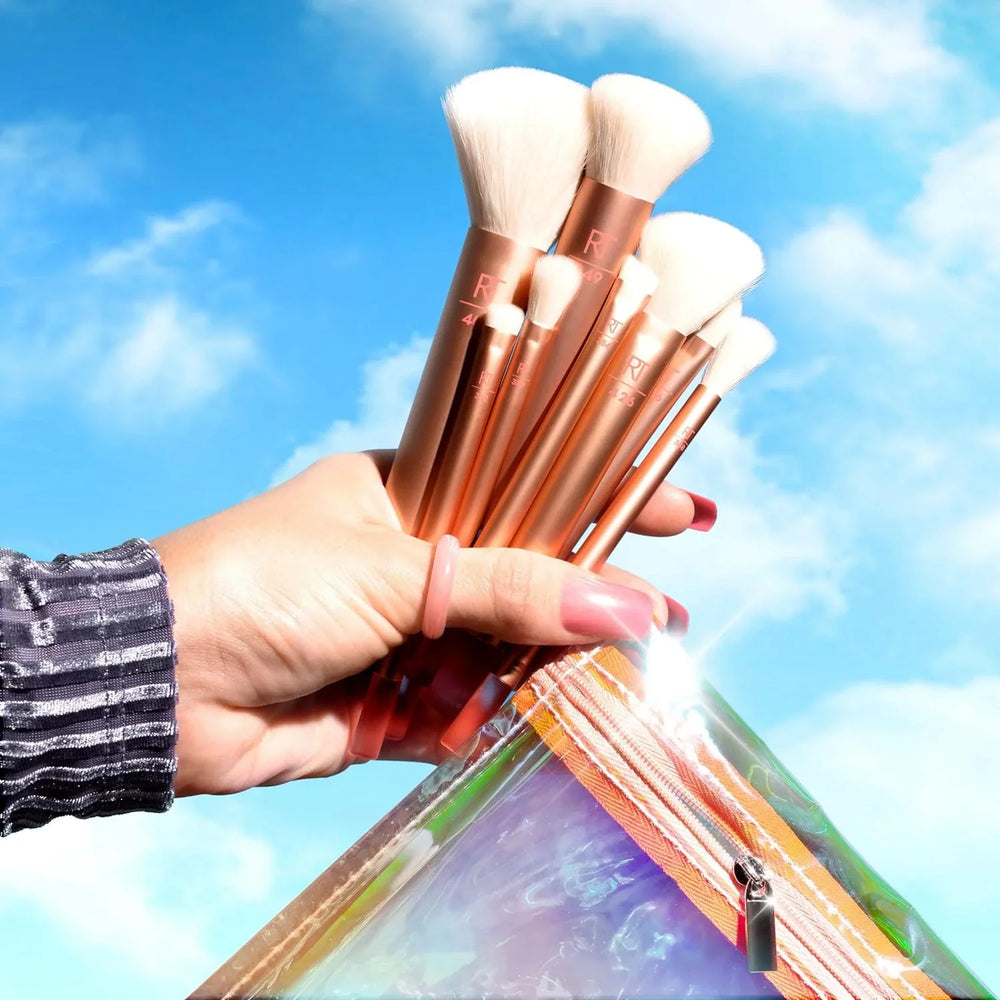 Real Techniques- The Wanderer Makeup Brush Set (8Pcs) Real Technique