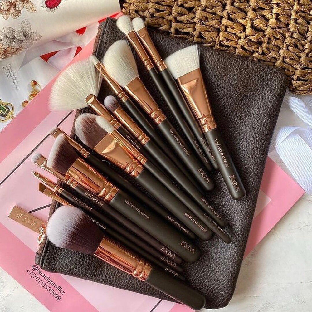 Zoeva Makeup Brushes With Pouch - 15Pcs Zoeva