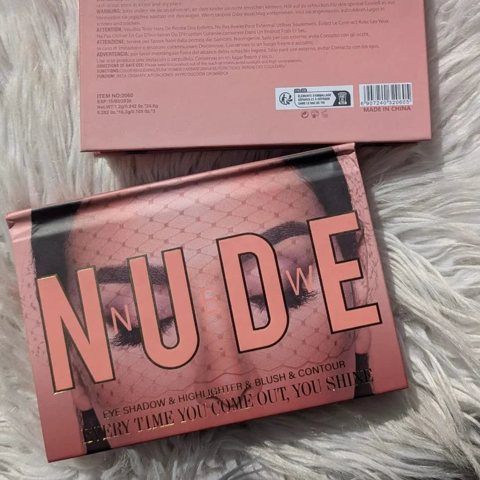Nude4-in-1 Book Eyeshadow Palette Nude