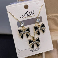 Women’s Necklace & Earrings Set – Each Cosmia