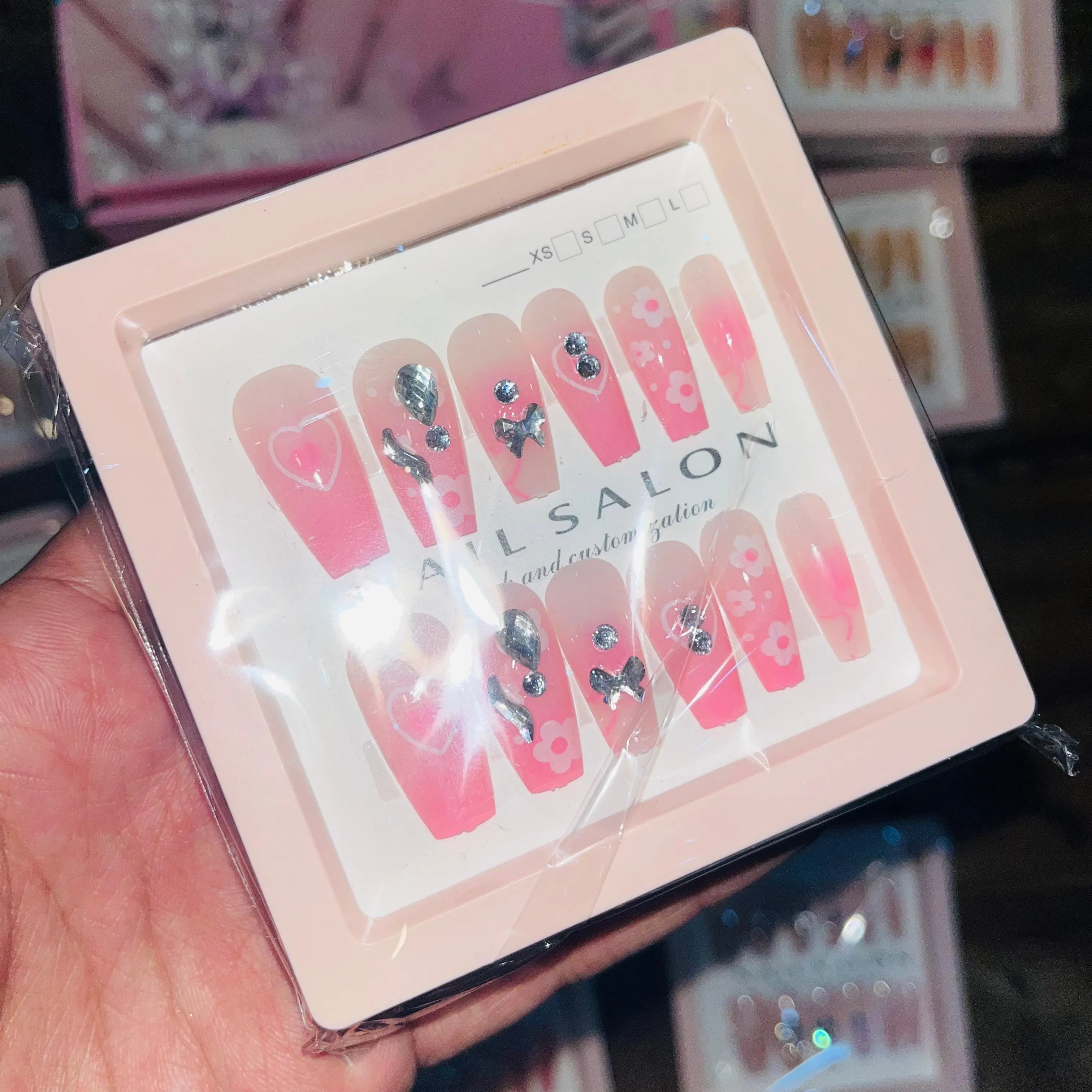Salon Look Stylish Artifical Nails With Free Stickers(12 Pcs) Cosmia.pk