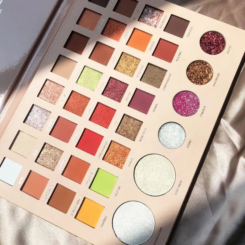 BIYA 38 Color Eyeshadow Palette biya