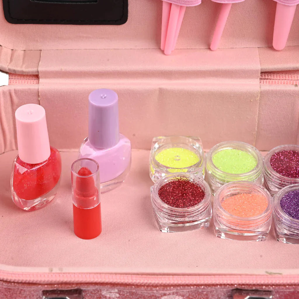 2-in-1 Realistic Beauty Makeup Bag for Kids Cosmia.pk