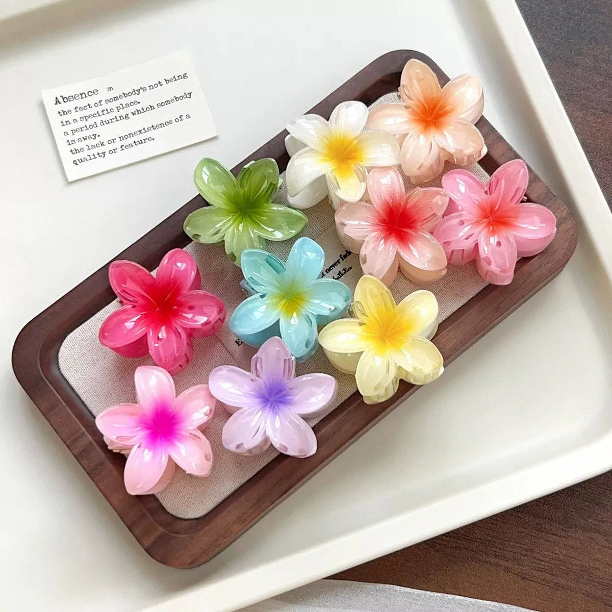 Flower Hair Clip - 4 Pcs Random Cosmia.pk