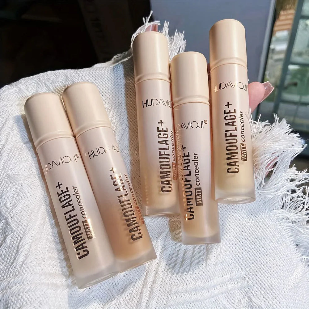 HudaMoji Camouflage + Matte Concealer Hudamoji