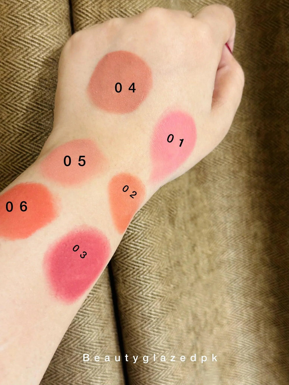 Huda Moji Liquid Blush Huda Moji