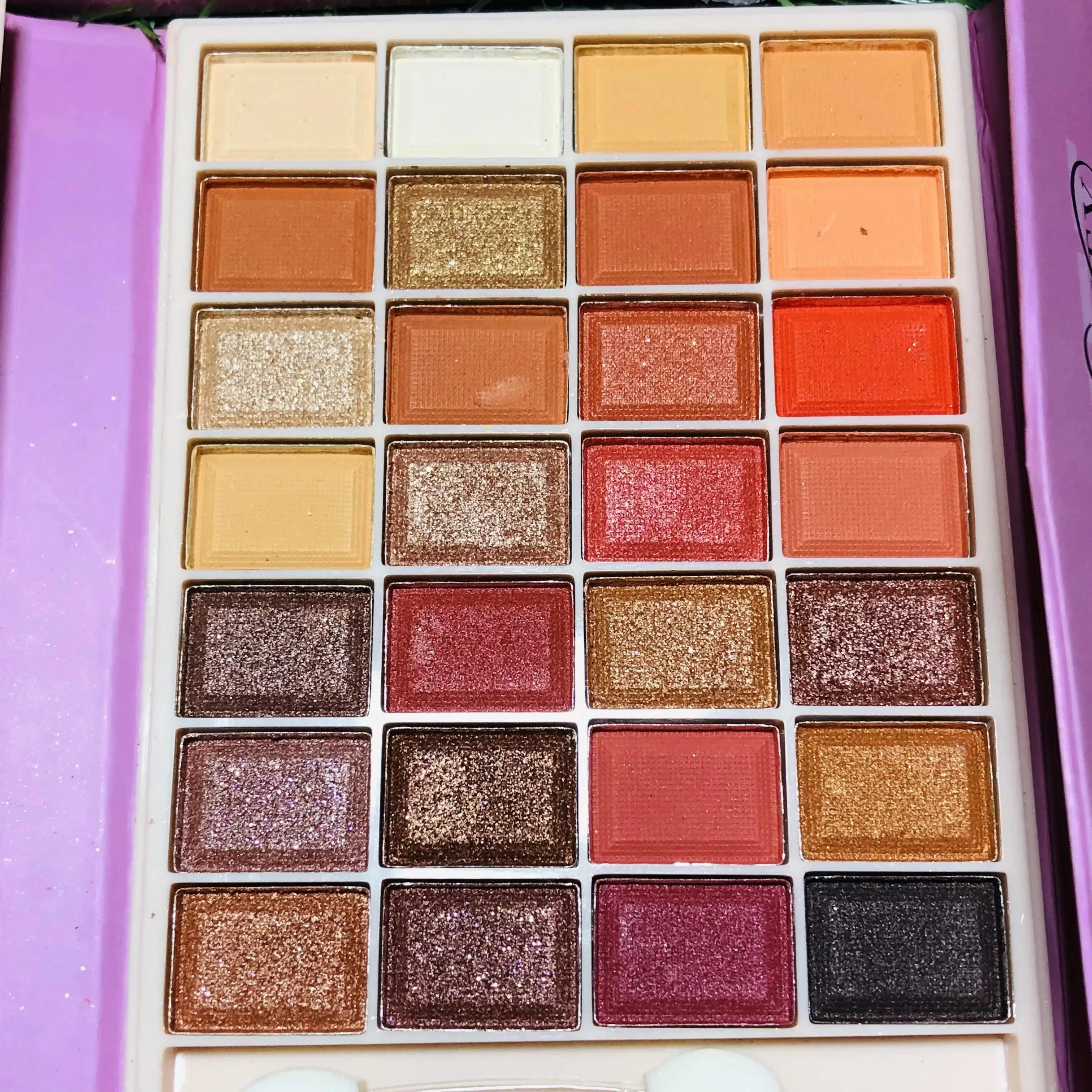 36 Color Makeup Kit Lunar Beauty