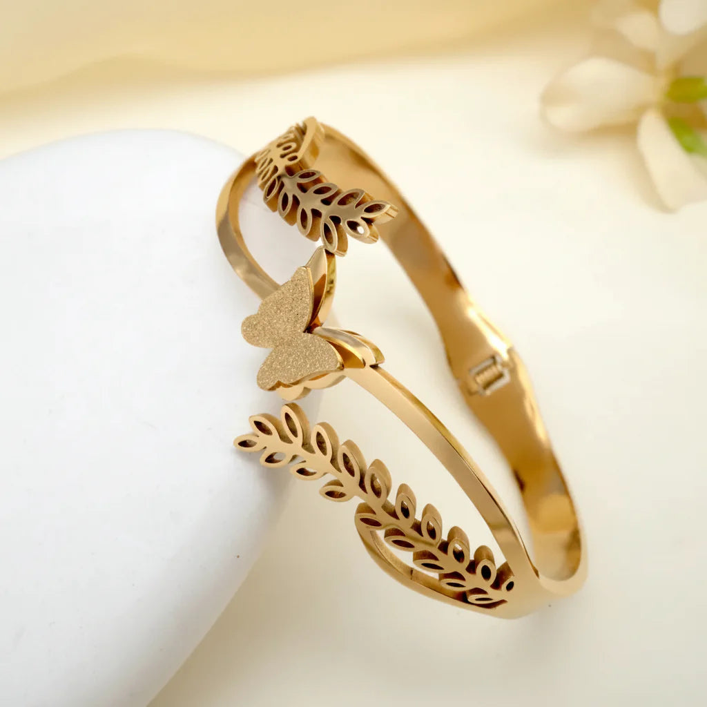 Artklim Butterfly Bangle Bracelet - Each Cosmia.pk