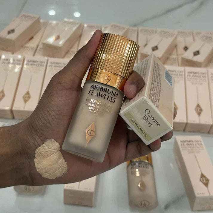 Charlotte Tilbury Airbrush Flawless Foundation - 30ml Charlotte Tilbury