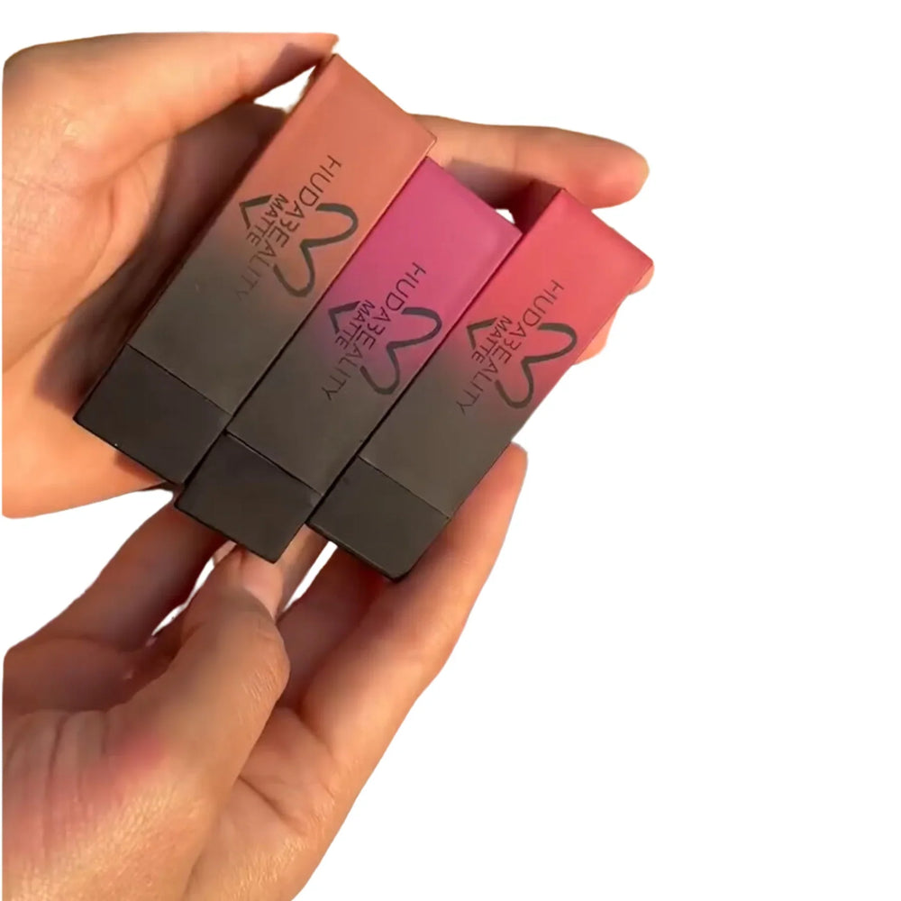 Makeup Mystery Box Cosmia.pk
