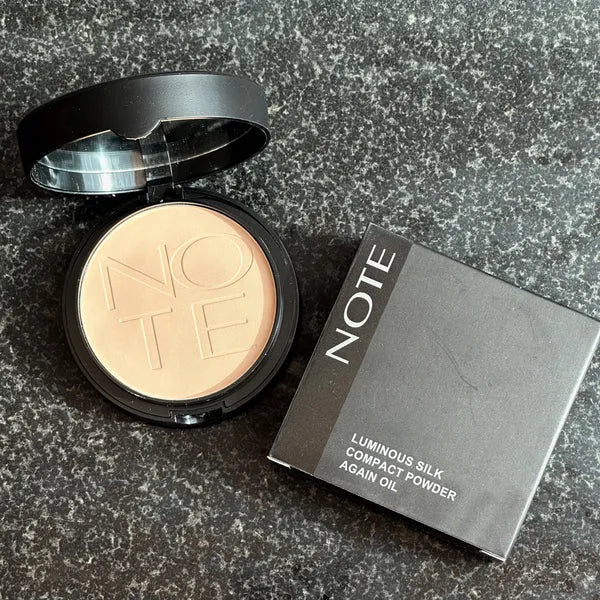 NOTE Luminous Silk Compact Powder Note