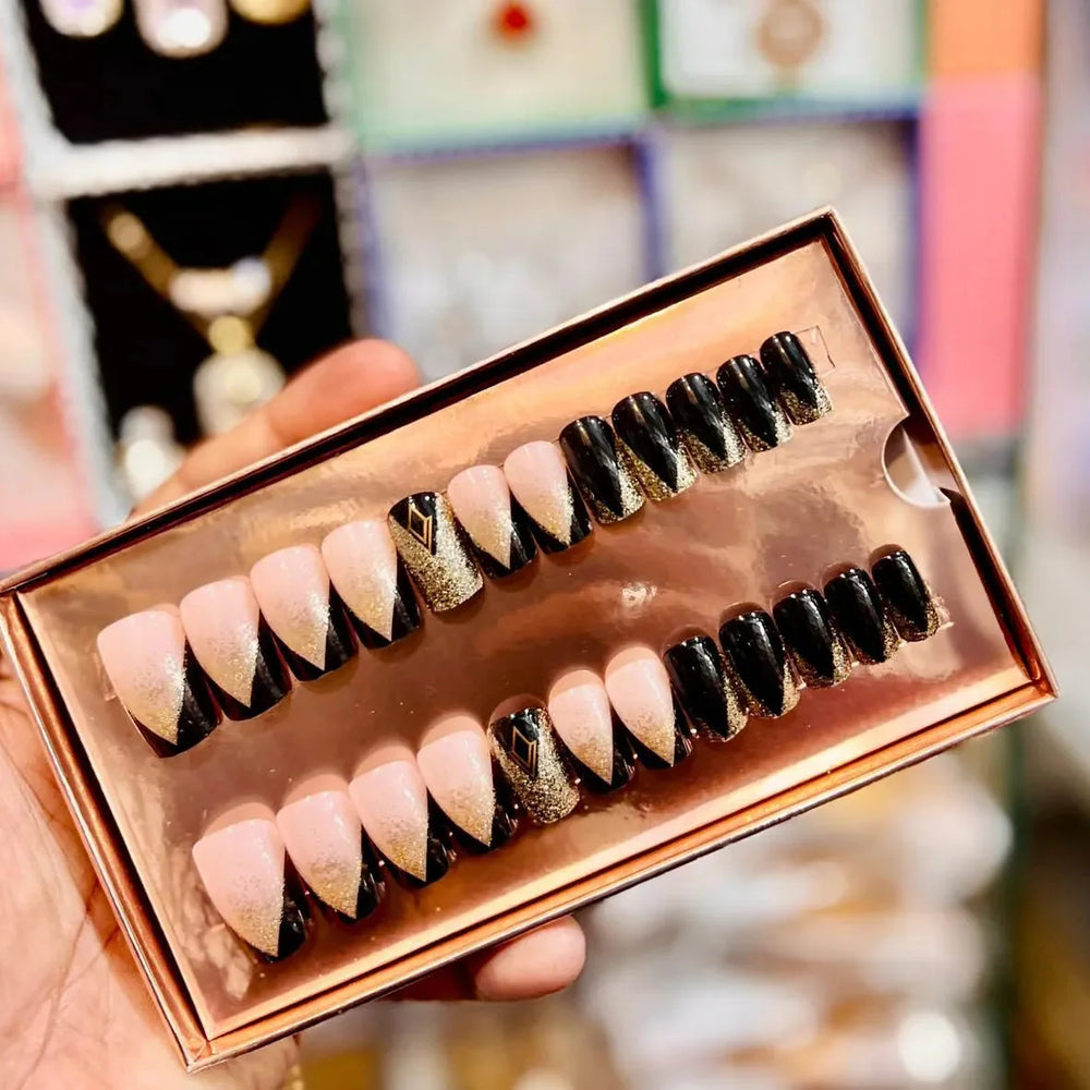 O.TWO.O Cosmetics – Glitter Press-On Nails Set OTWOO