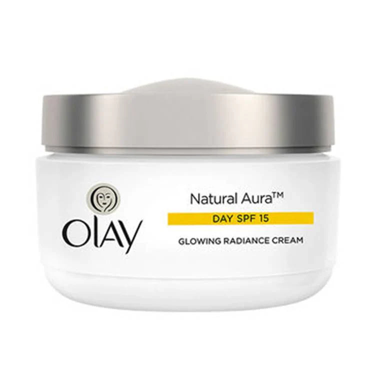 Olay Natural Aura Glowing Radiance Day Cream SPF 15 - 50g Olay