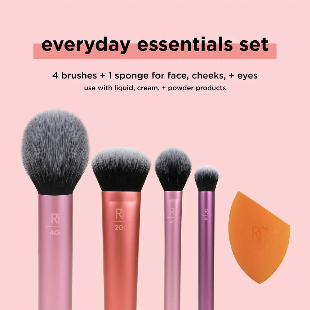 Real Techniques Everyday Essentials Brushes And Sponge Set Real Technique