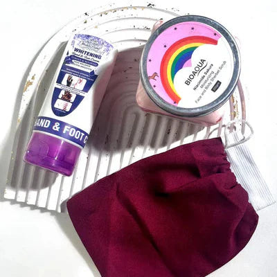 Scrub & Smooth Moisturizing Winter Deal Cosmia.pk