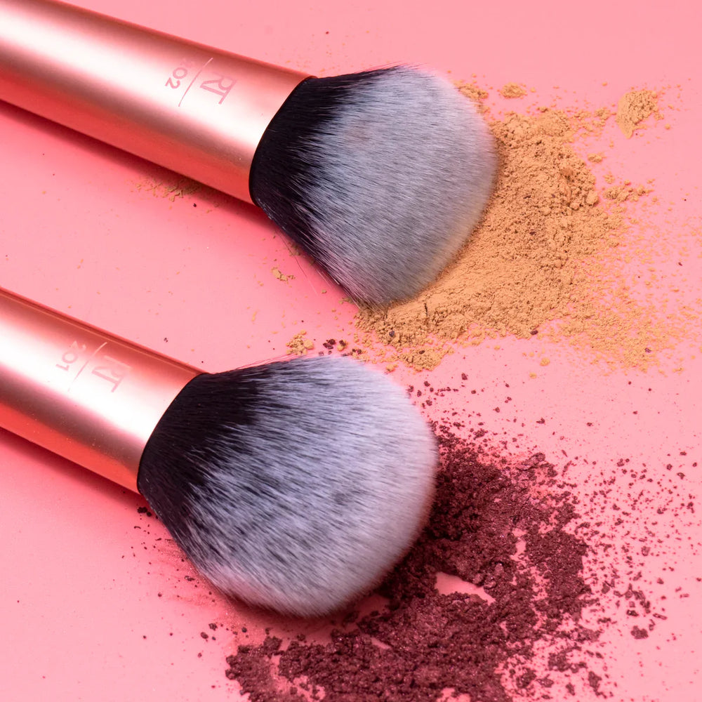 Real Techniques Ultra Plush Powder Makeup Brush Real Technique