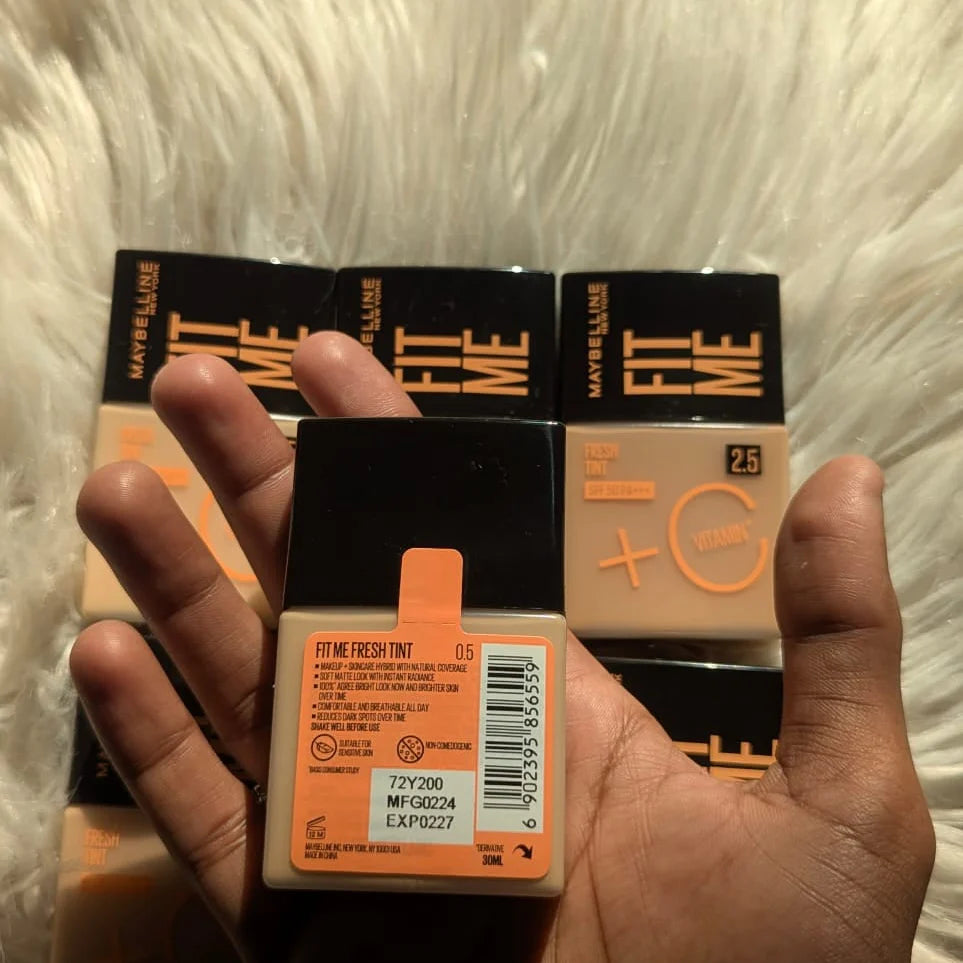 Maybelline - Fit Me Fresh Tint Spf 50 + Vitamin C Foundation Maybelline