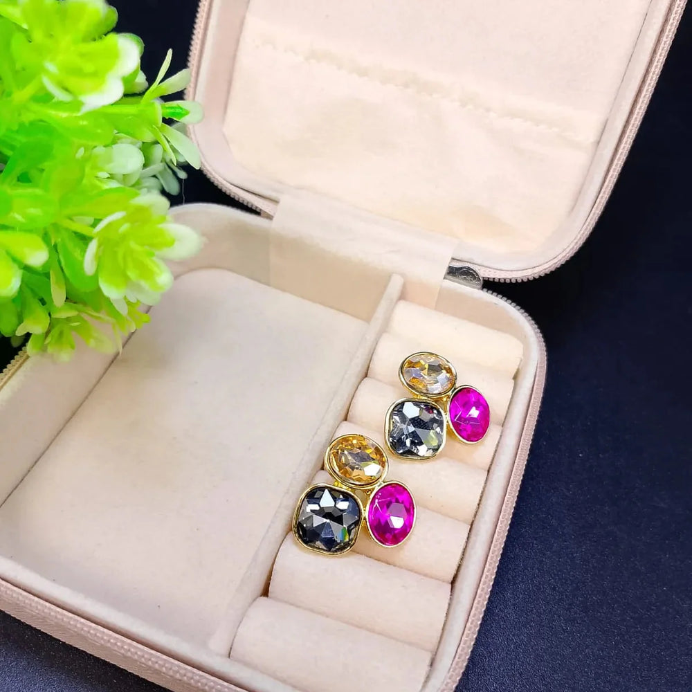 Colorful Oval Geometric Stud Cosmia