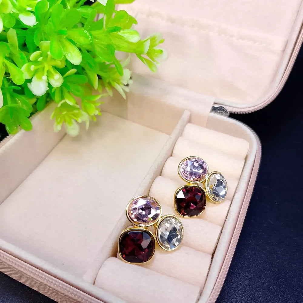 Colorful Oval Geometric Stud Cosmia