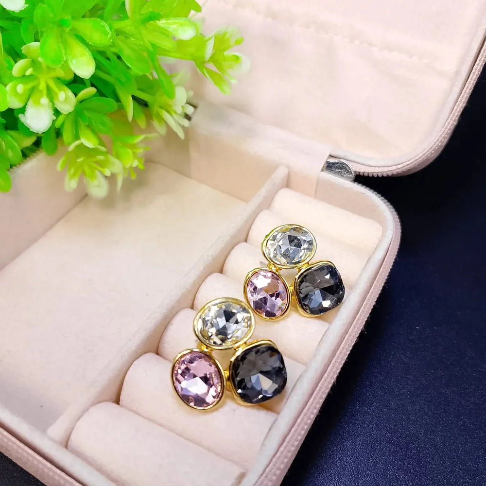 Colorful Oval Geometric Stud Cosmia