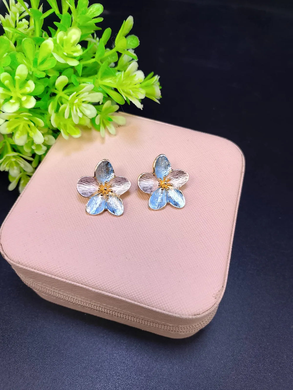 Flower Korea Stud Earrings Cosmia