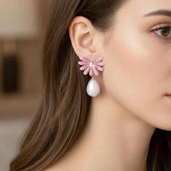 Beautiful Flower Earings Cosmia
