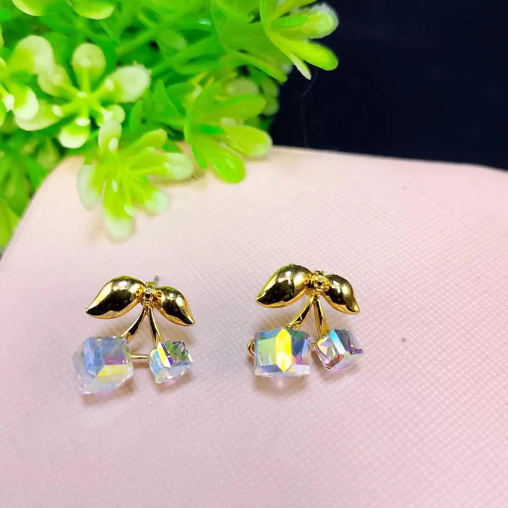 Crystal Stone Design Earrings Cosmia