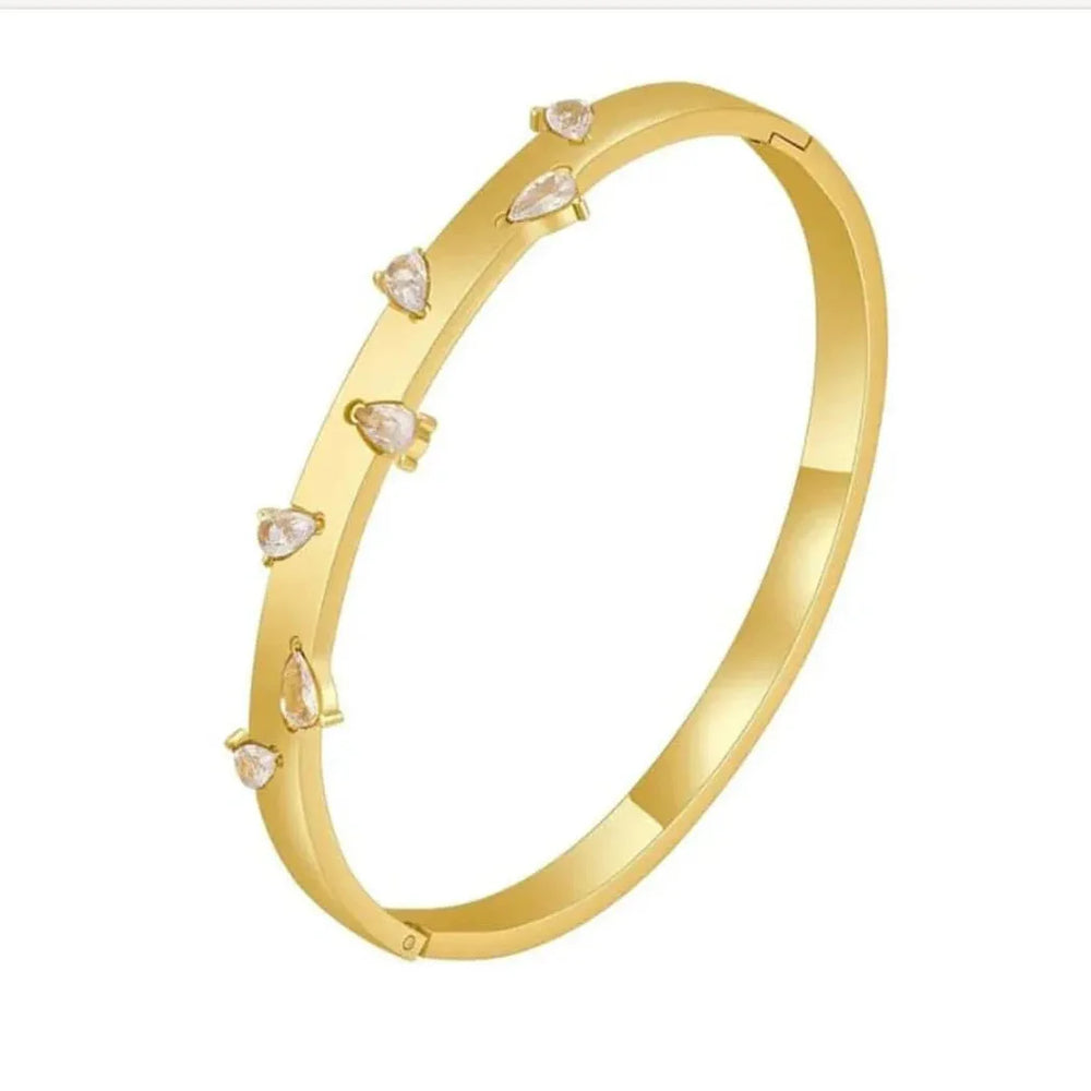Stainless Steel Drop Hand Cuff Cosmia