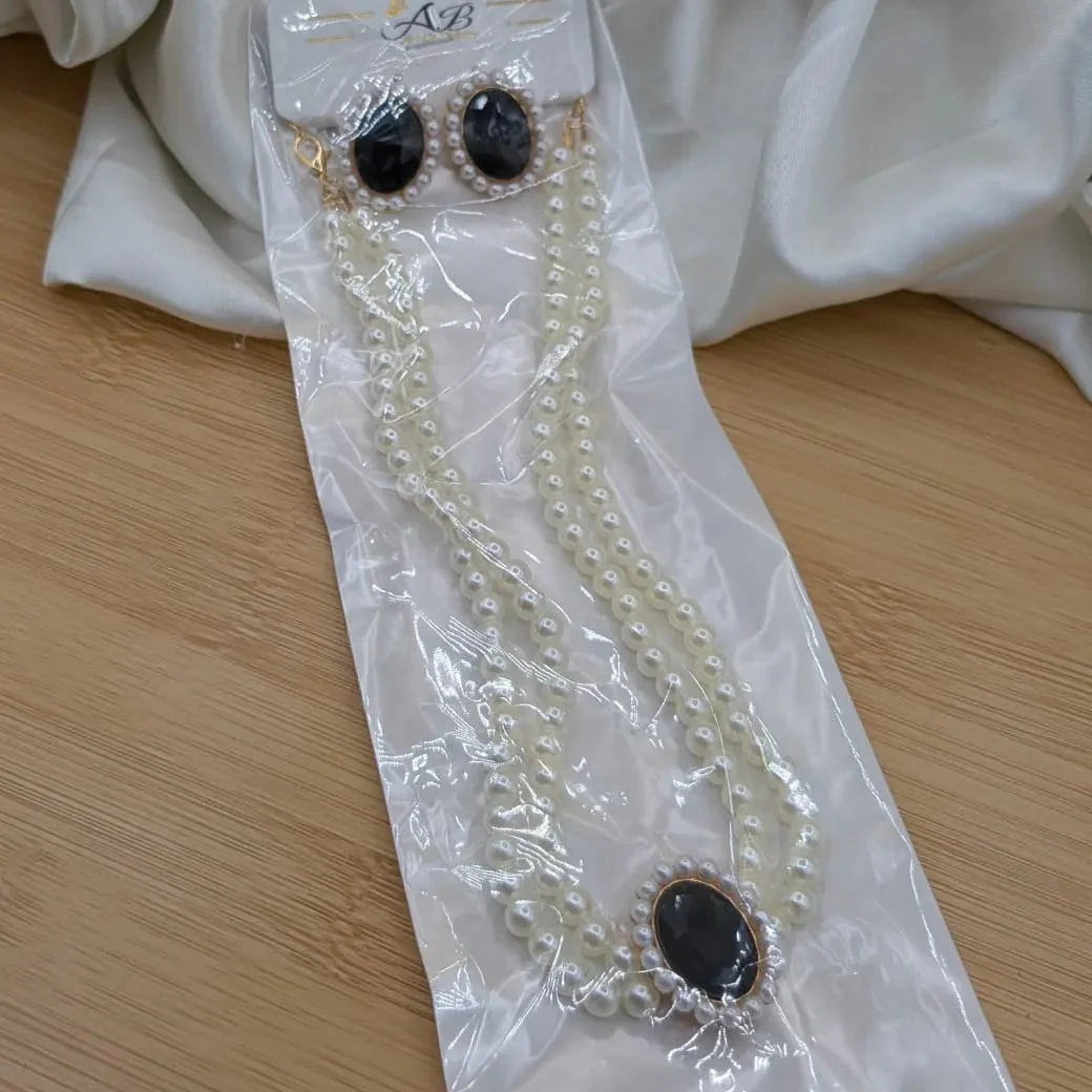 Pearl & Crystal Rhinestone Jewellery Set Cosmia.pk