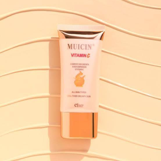 Muicin Vitamin C Base Foundation Tube Muicin