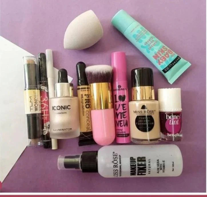 All In One Makeup Deal Cosmia.pk