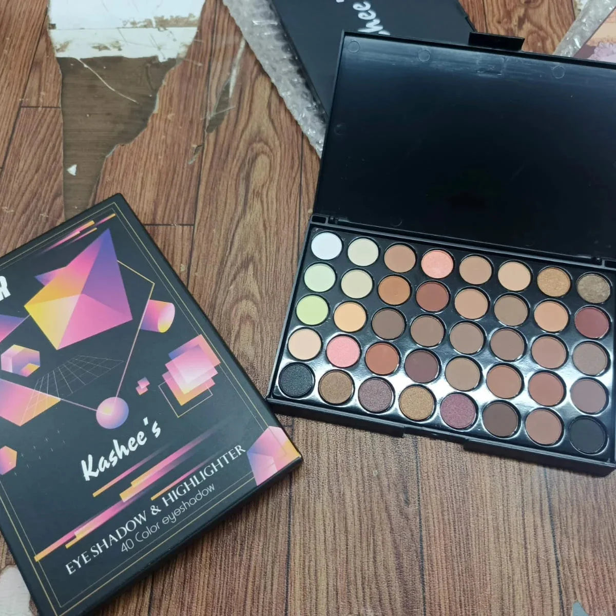 Kashee's Nude Eyeshadow  & Highlighter Palette (40 Colors) Kashee's