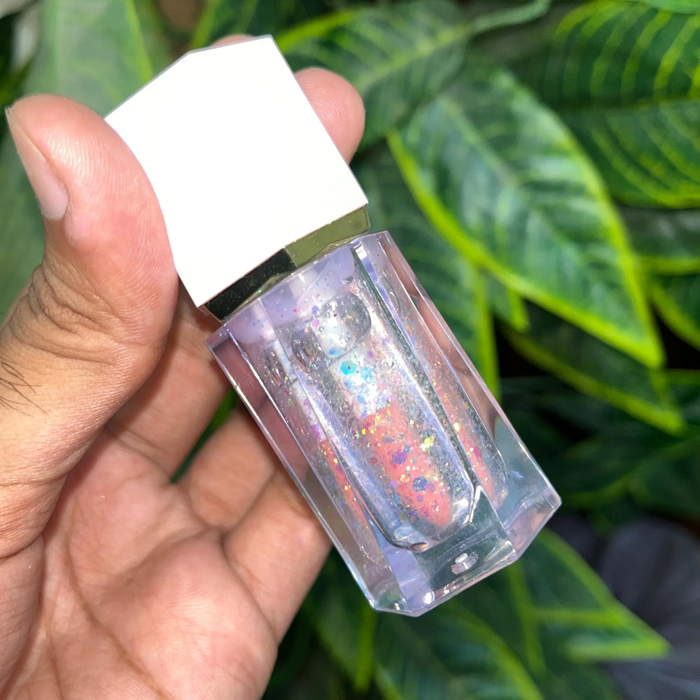 Romantic May Glitter Color Lip Gloss – Shimmering & Long-Lasting Shine Romantic May