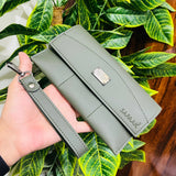 Safaak Portable Bag – Stylish & Practical for Everyday Use