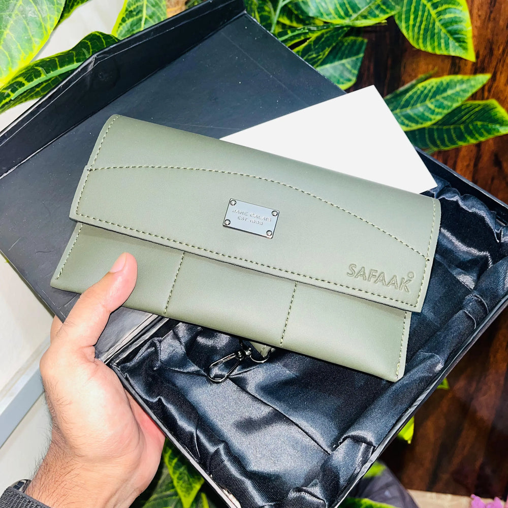 Safaak Portable Bag – Stylish & Practical for Everyday Use Safaak
