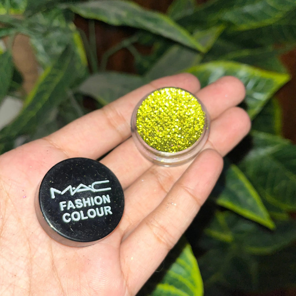 MAC Glitter Eyeshadow – Dazzling Sparkle & Intense Pigmentation Mac