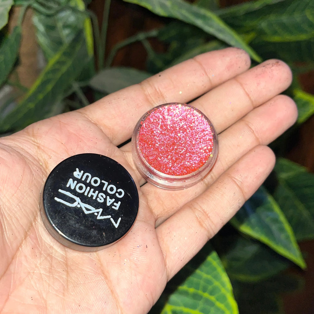 MAC Glitter Eyeshadow – Dazzling Sparkle & Intense Pigmentation Mac