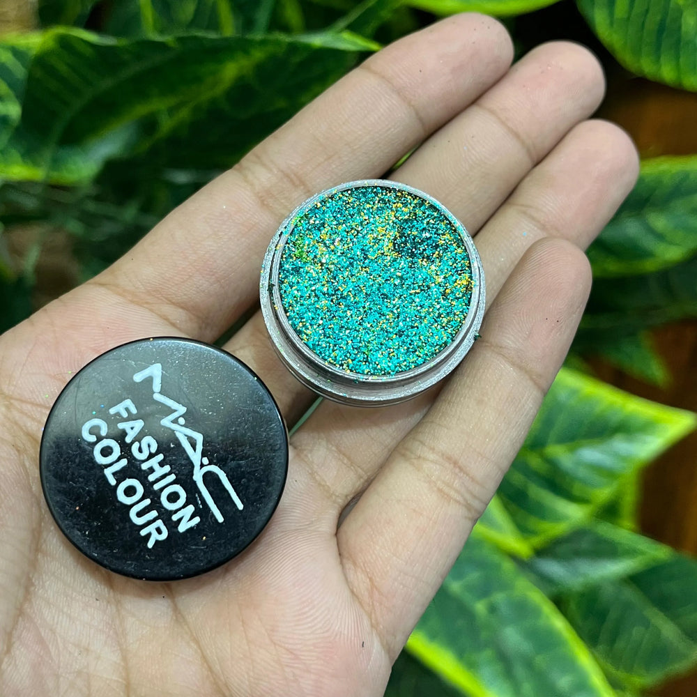 MAC Glitter Eyeshadow – Dazzling Sparkle & Intense Pigmentation Mac