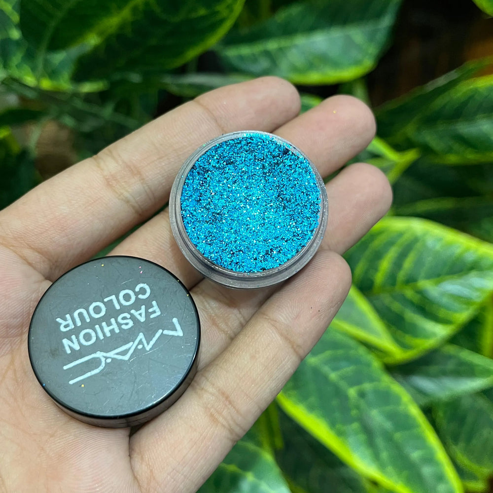 MAC Glitter Eyeshadow – Dazzling Sparkle & Intense Pigmentation Mac