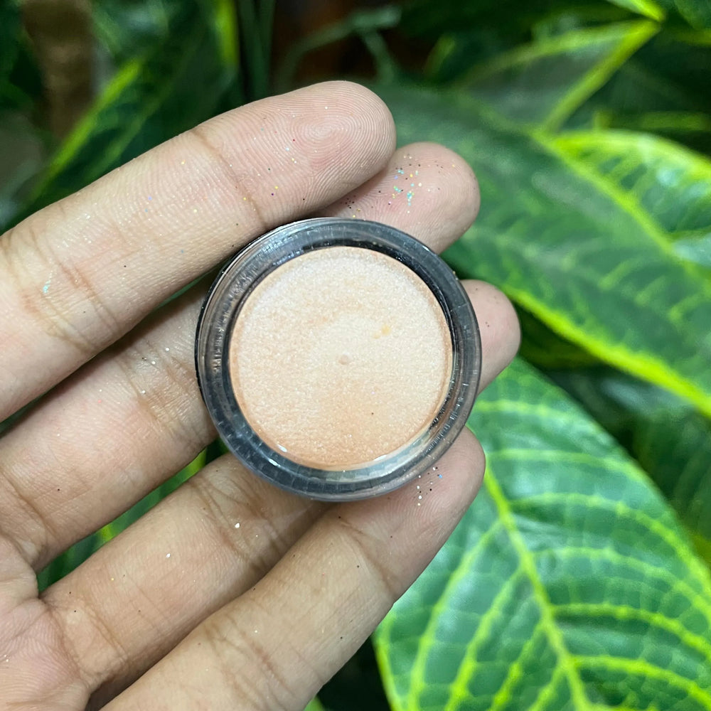 MAC Shimmer Eye Paint – Intense Shine & Bold Color Mac